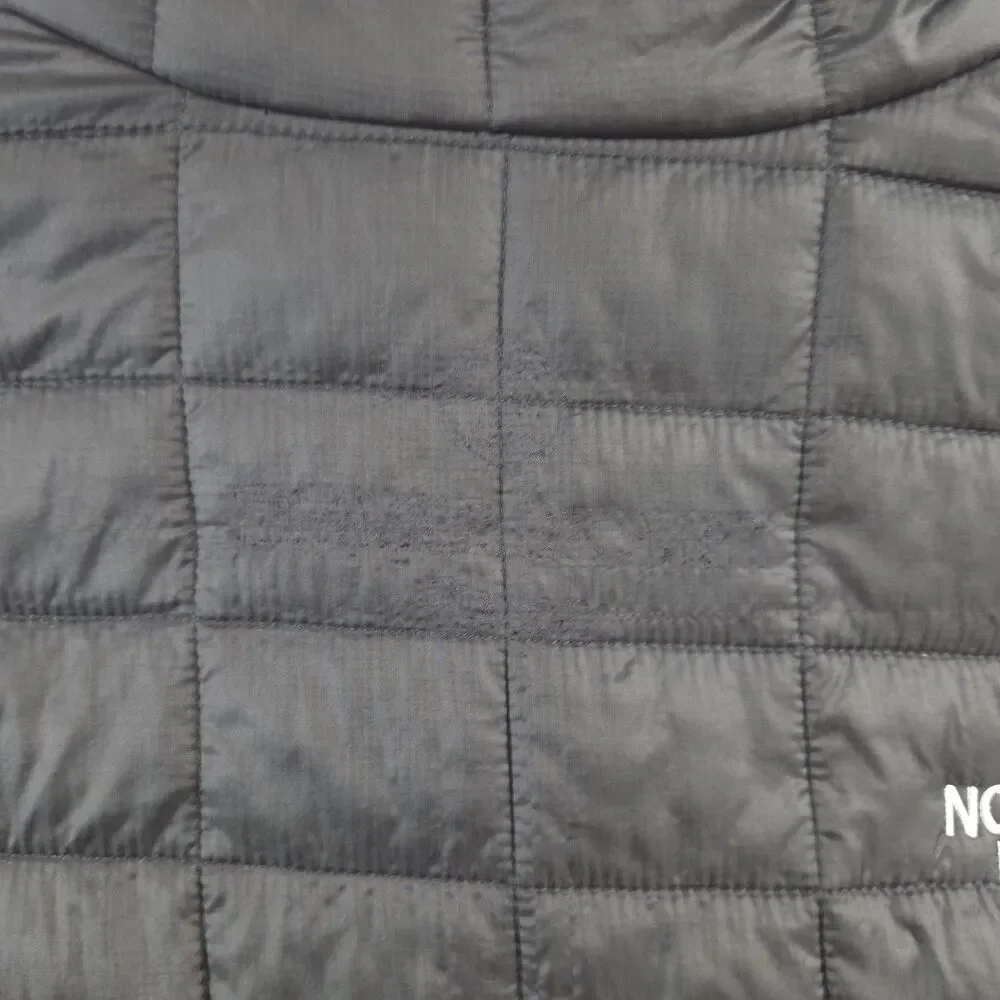 The North Face Mens Thermoball Eco Quilted Puffer Jacket L Black Lightweight
